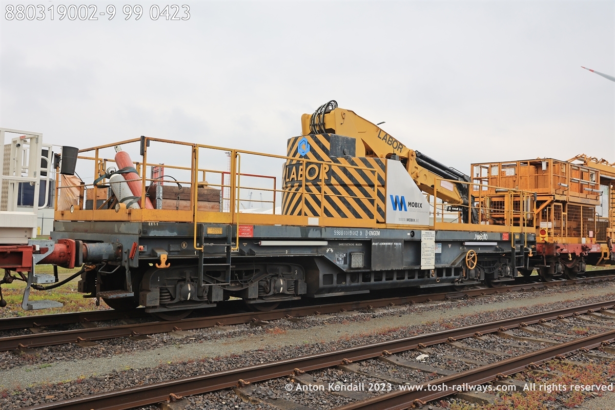 88 000-399